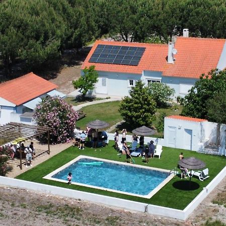 Na Quinta- Alojamento Rural Com Piscina De Agua Salgada Poceirao Exterior photo
