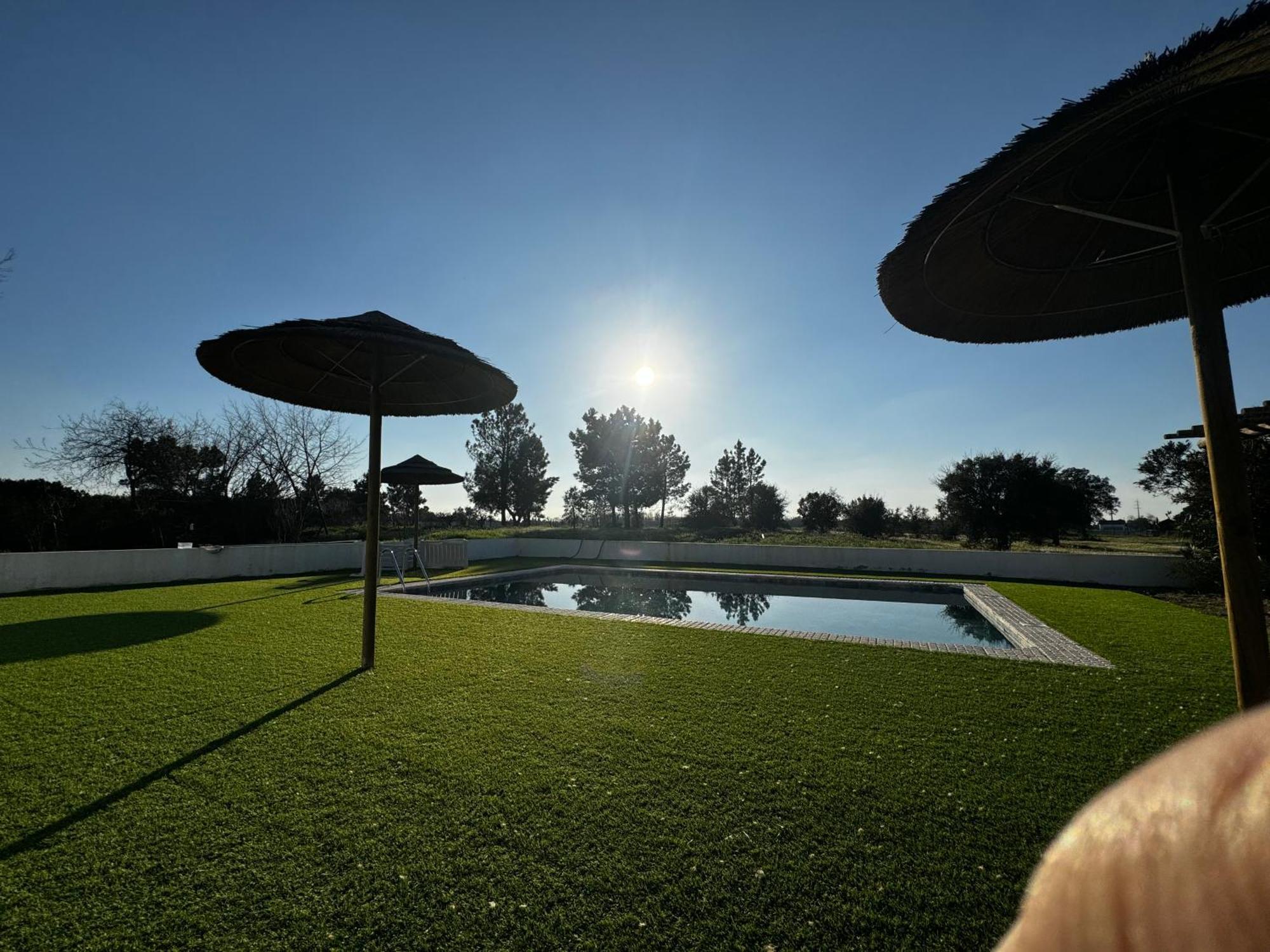 Na Quinta- Alojamento Rural Com Piscina De Agua Salgada Poceirao Exterior photo