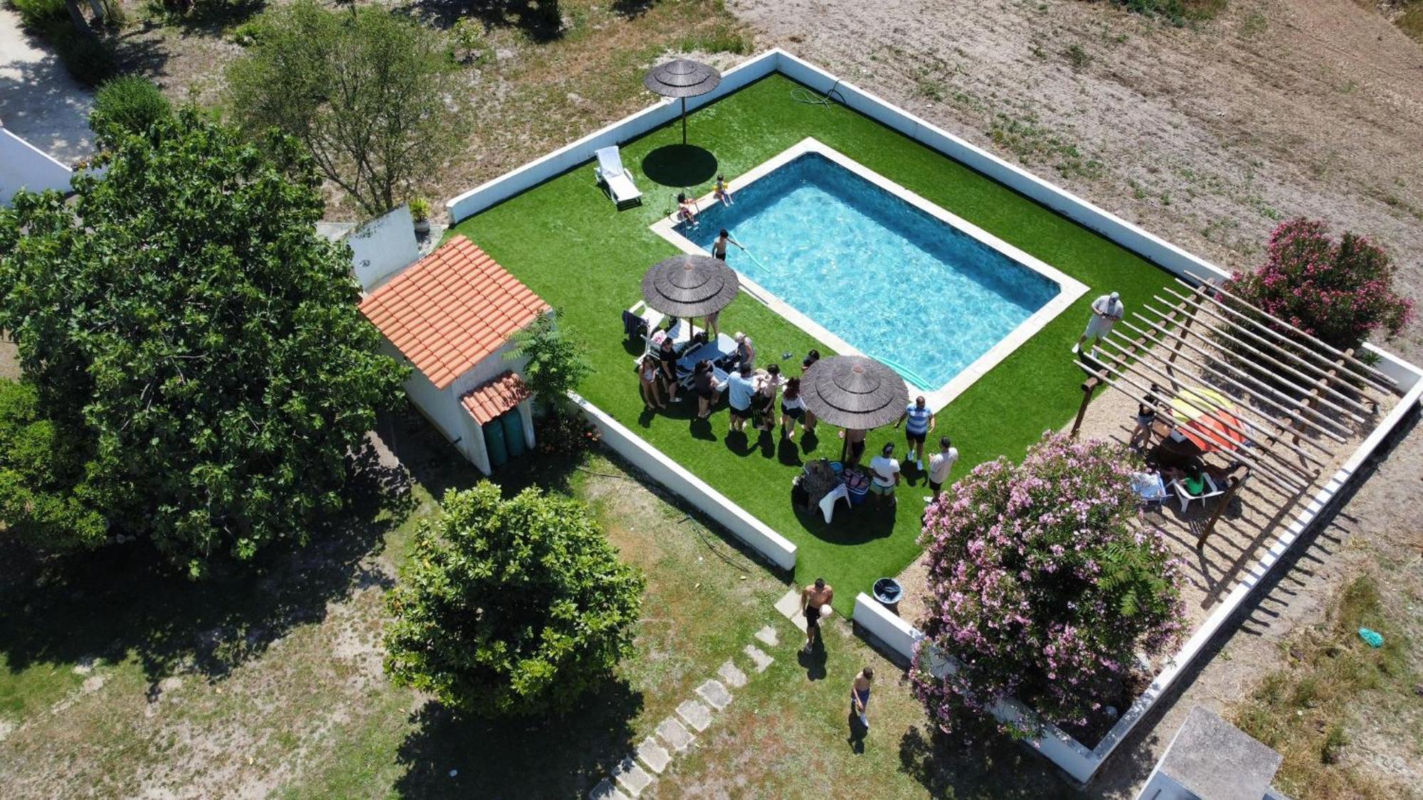 Na Quinta- Alojamento Rural Com Piscina De Agua Salgada Poceirao Exterior photo
