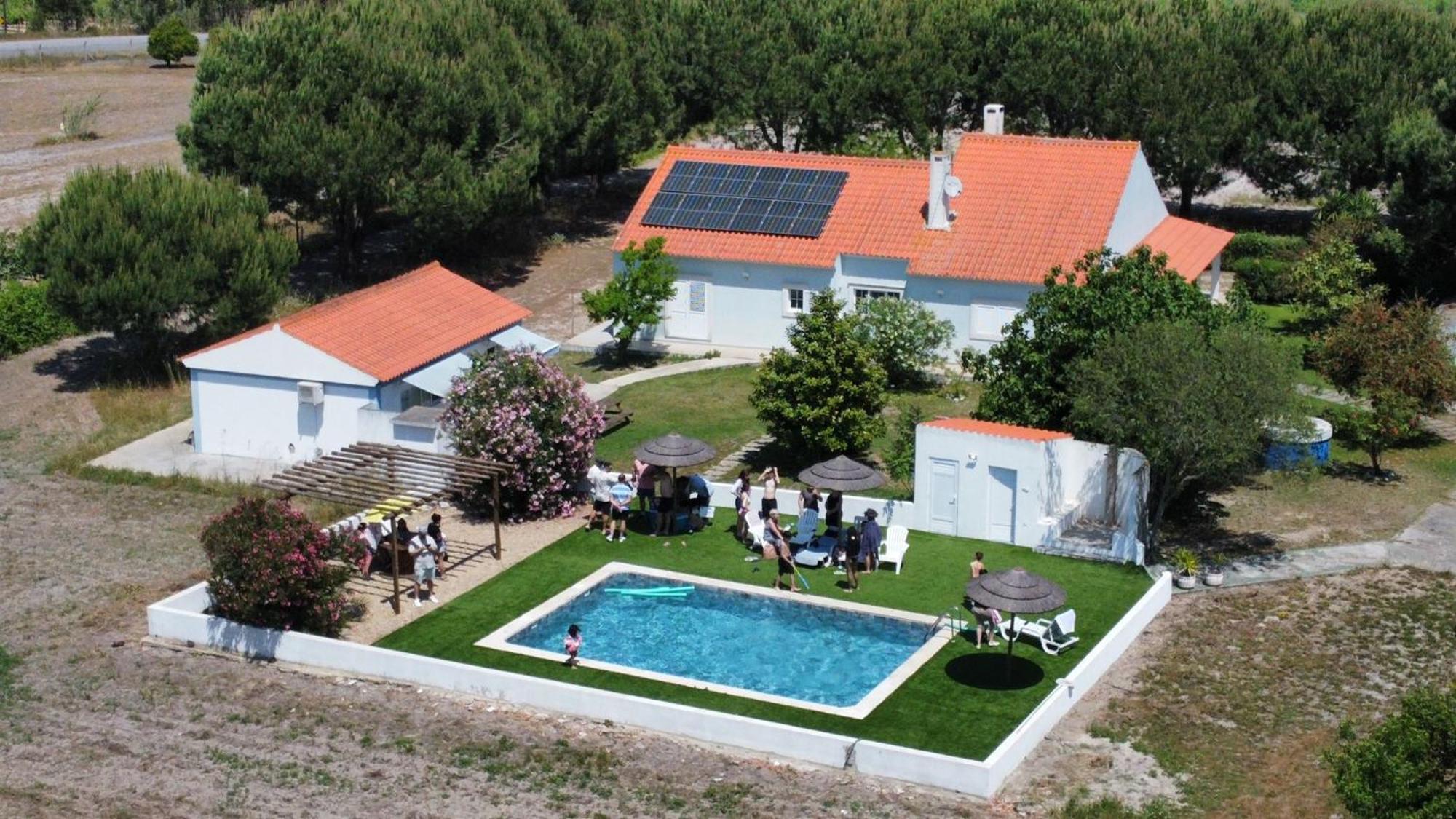 Na Quinta- Alojamento Rural Com Piscina De Agua Salgada Poceirao Exterior photo